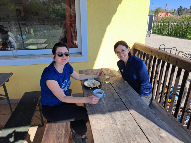 12c5f30c-5a3d-4027-9d6c-6b405961e28f